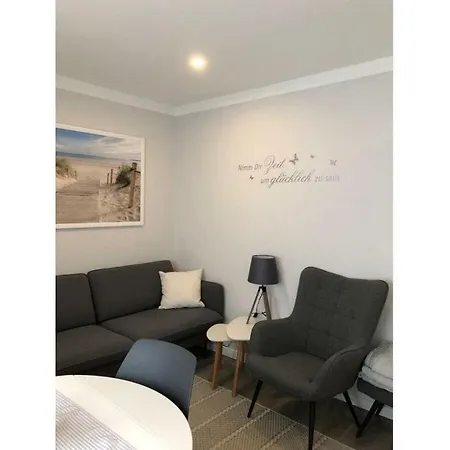 Romantic Near Seabeach