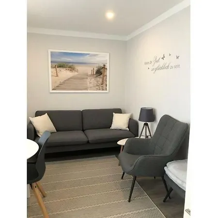 Apartment Romantic Near Seabeach Busum