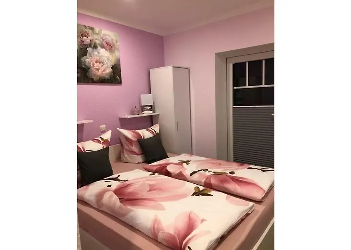 Romantic Near Seabeach Apartment Büsum